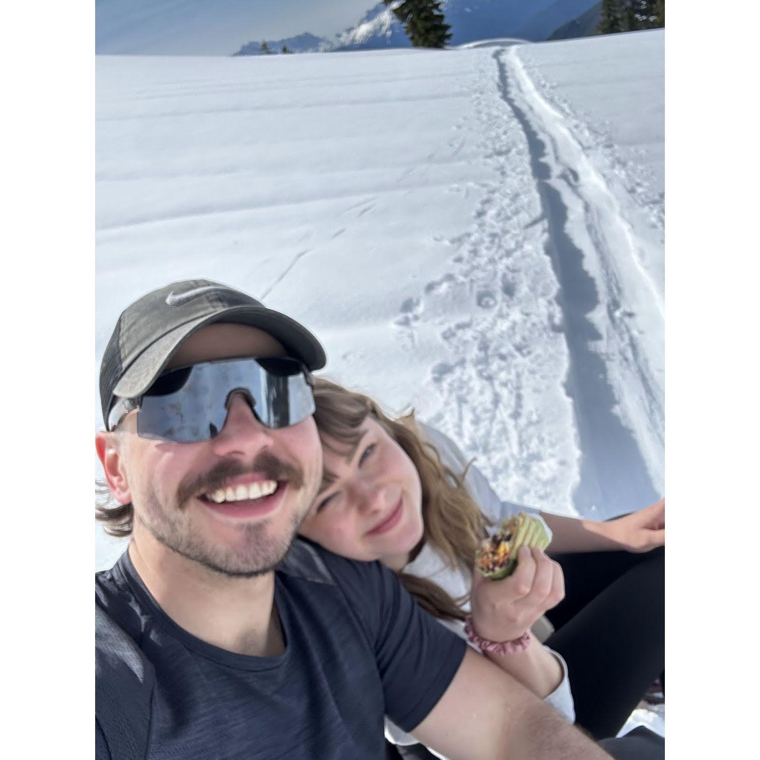 Hiking Elfin Lakes in the snow