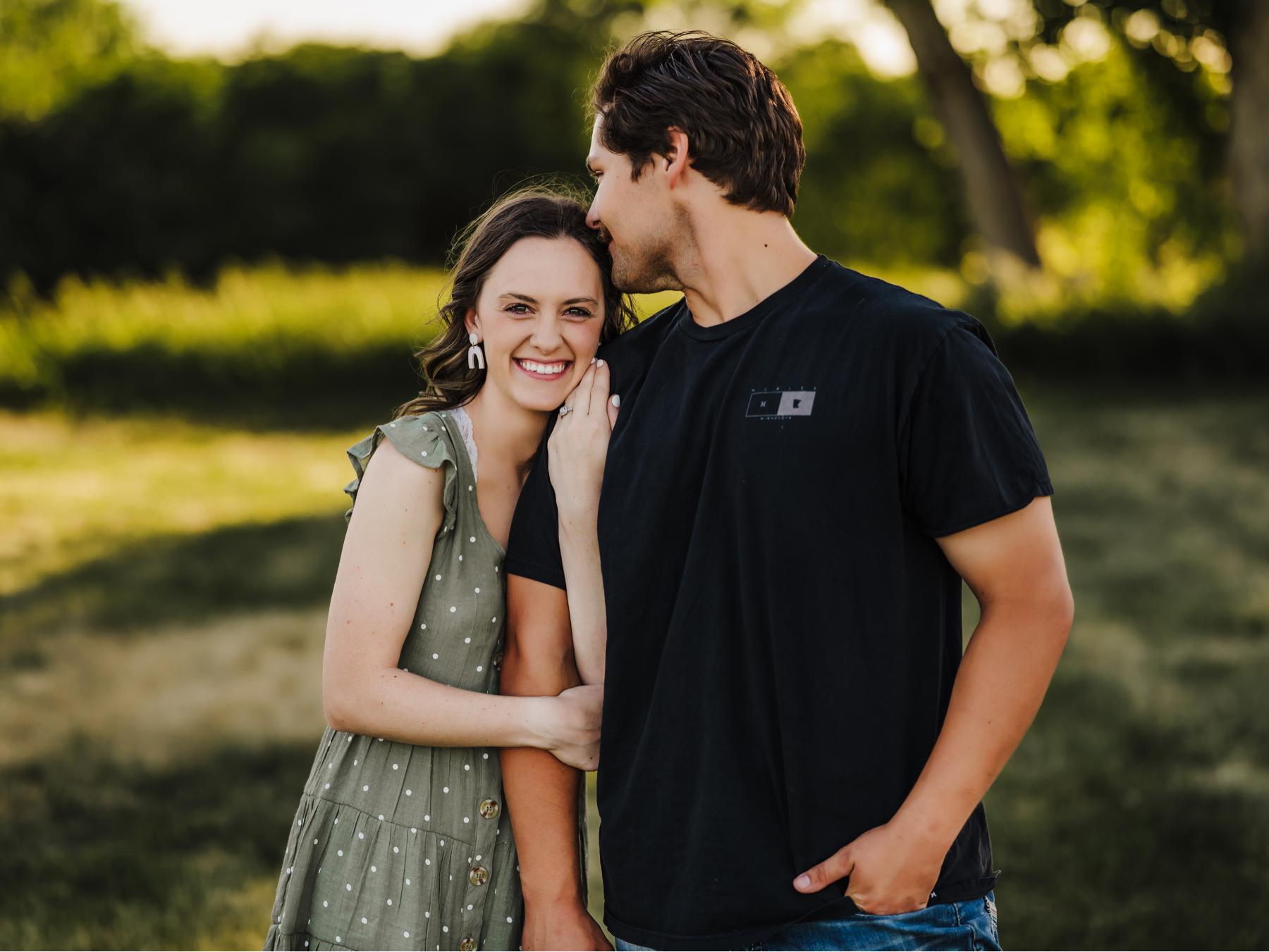 The Wedding Website of Desi Unzen and Ethan Oberg