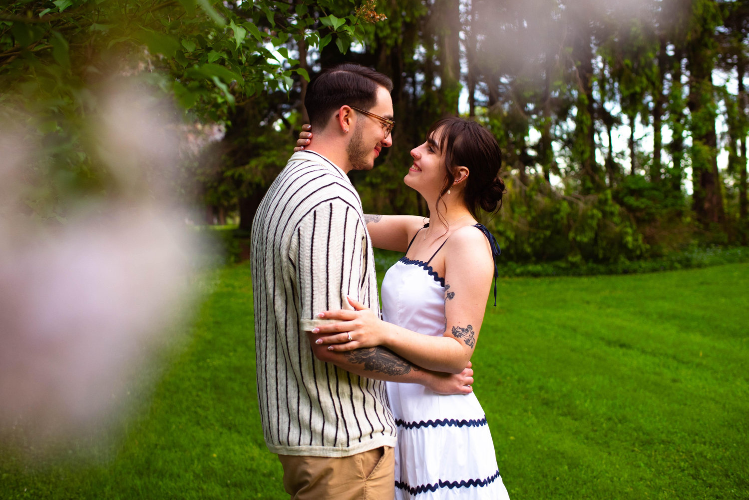 The Wedding Website of Vivian Evans and Donovan Bush