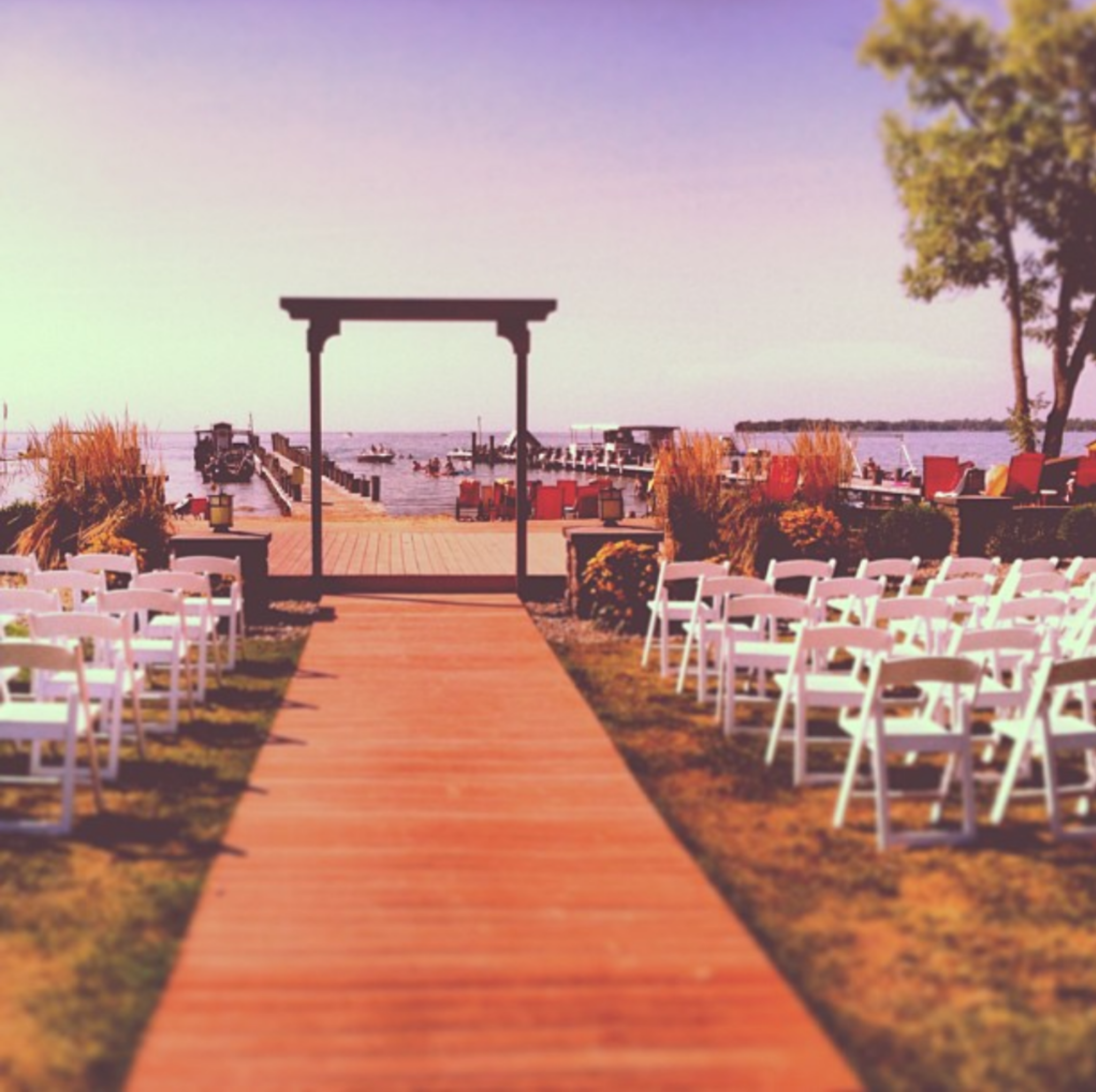 The Wedding Website of Josie Dillon and Flint Devine