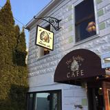 The Beehive Cafe