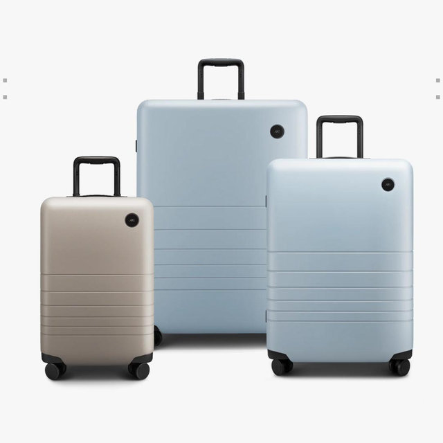Monos Luggage