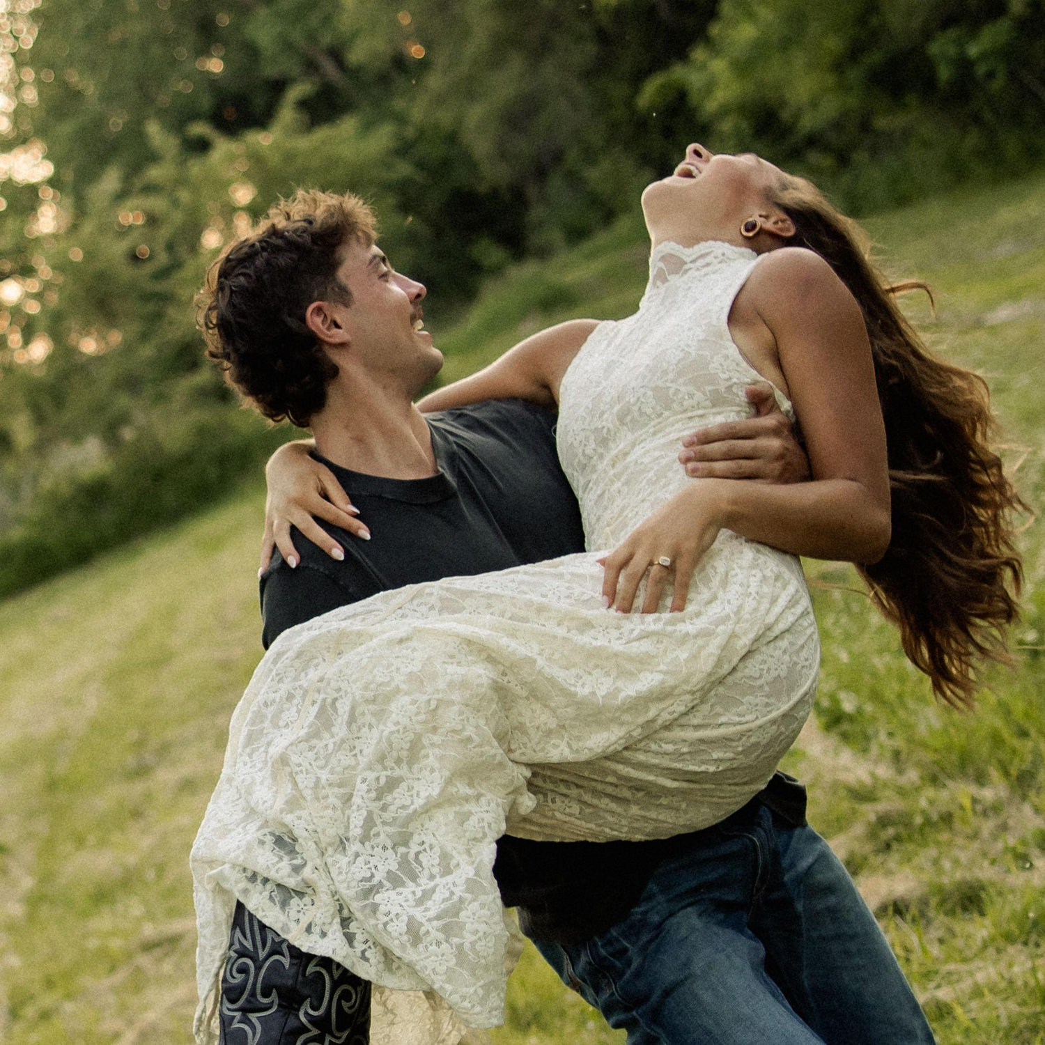 woooohooooo wedding so soon!