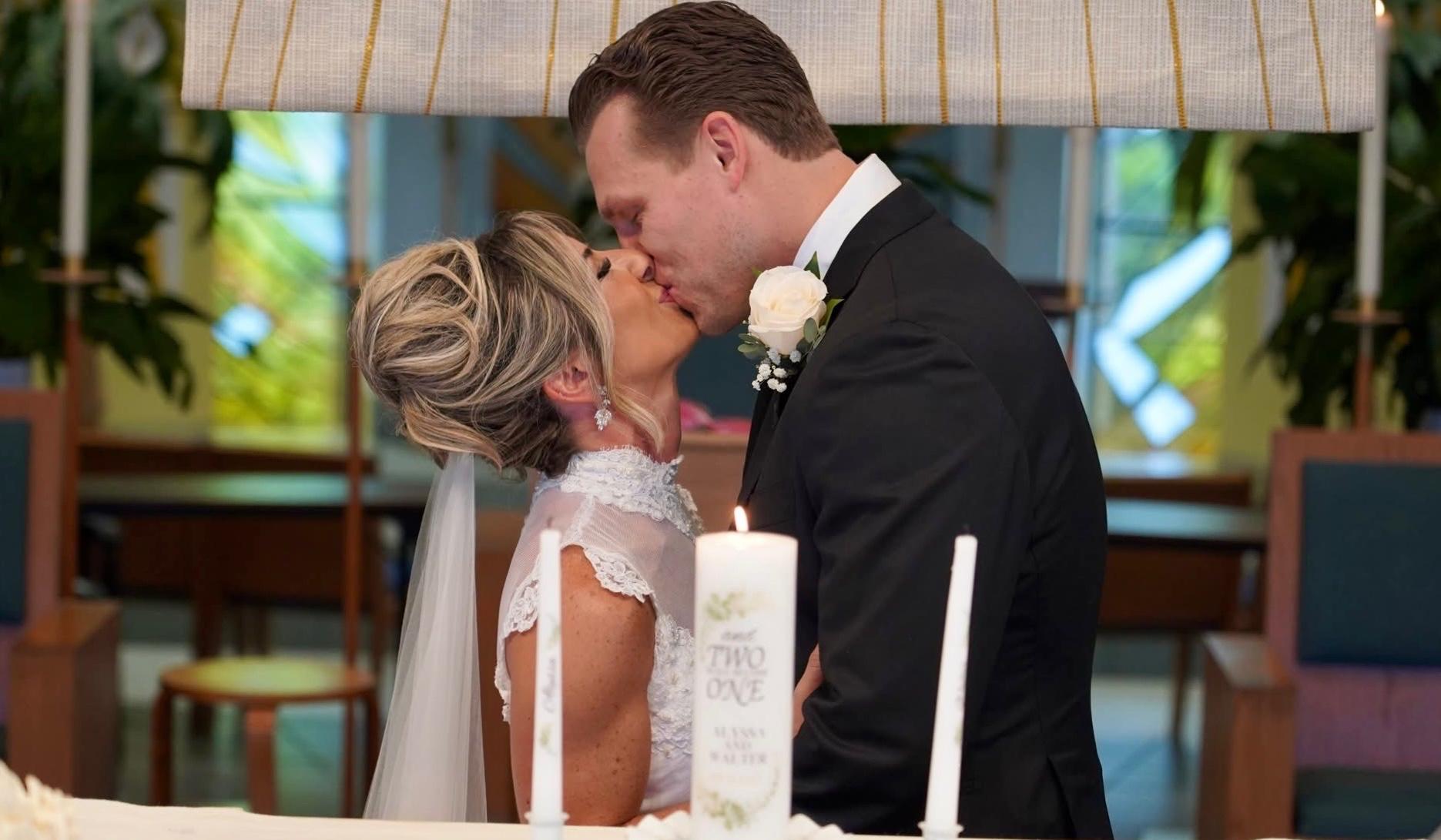 The Wedding Website of Alyssa Bommarito and Walter Rozenfeld