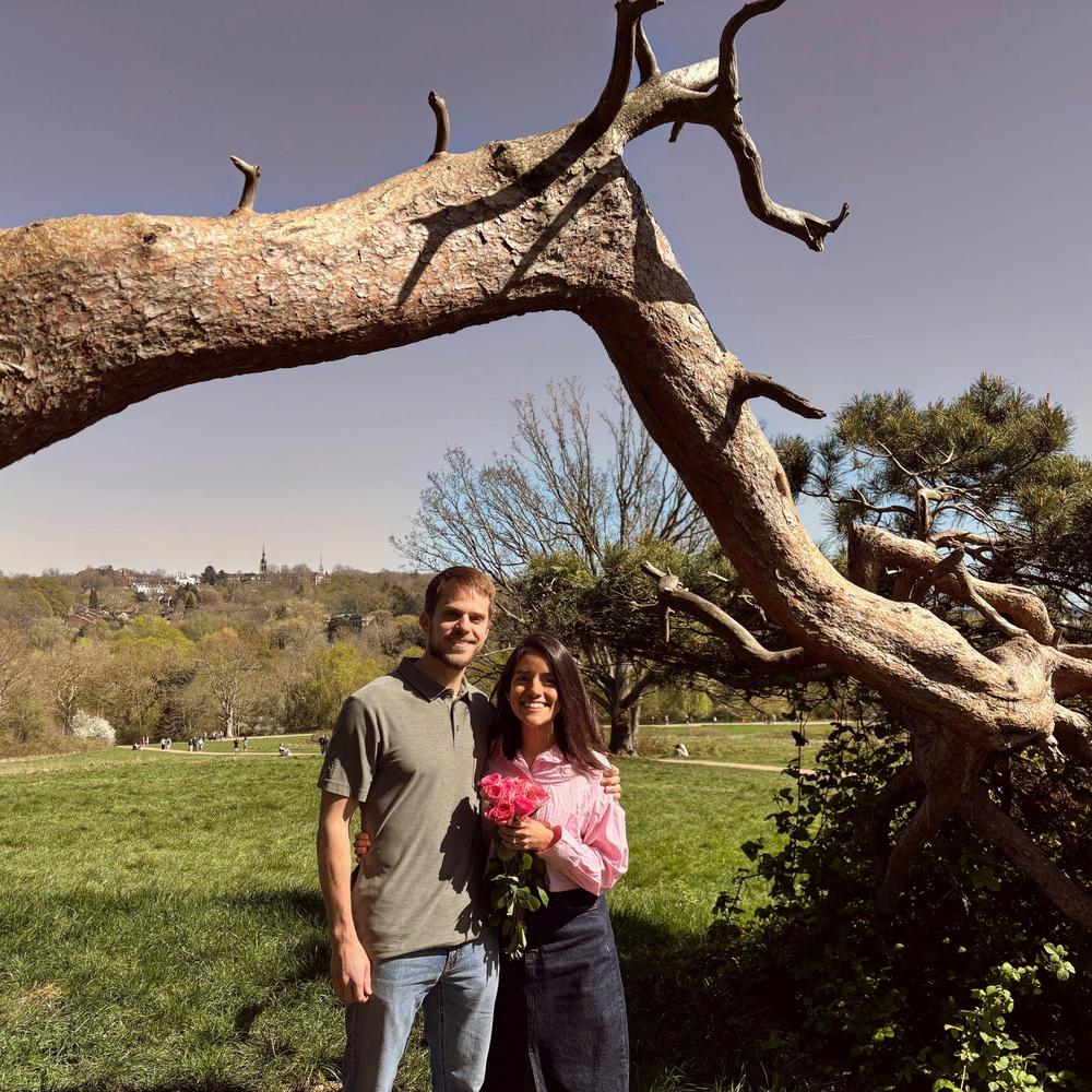 Judith Marcelo Motta and Jesse Baker's Wedding Website, image size:1000x1000