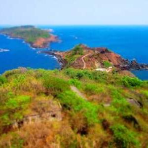 Honeymoon: Private Tour to Monkey Beach in Goa