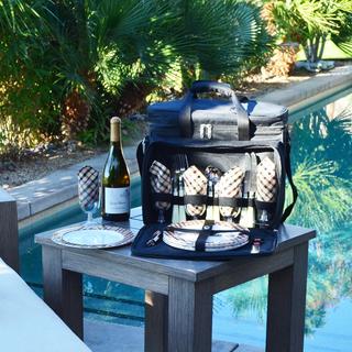 4-Person Equipped Insulated Picnic Set