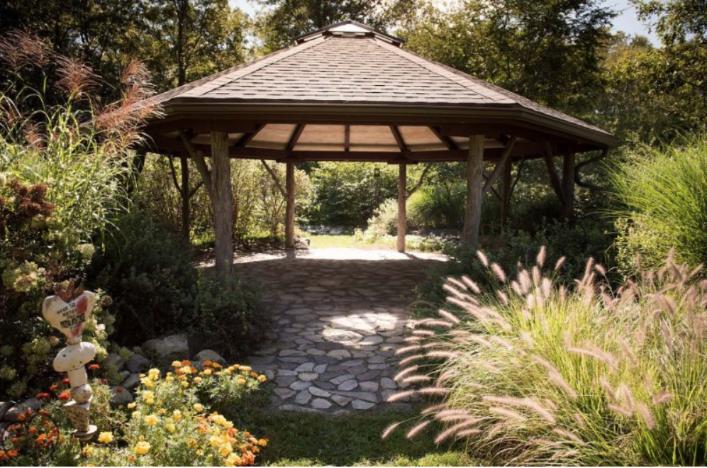 The Wedding Website of Lisa Linde and Matt Reilly