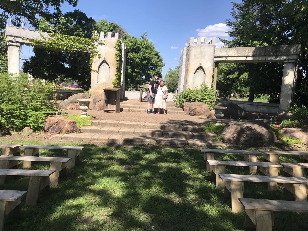 The Wedding Website of Jessenia Fourré and Timothy Heil