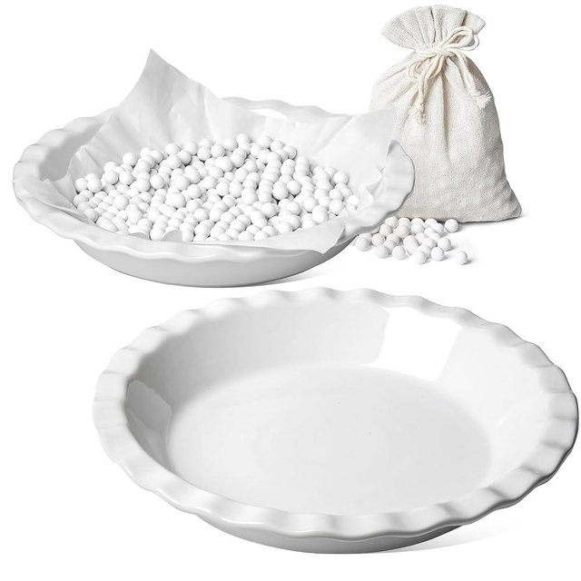 LE TAUCI Ceramic Pie Dish and Pie Weights Set, 9 Inches Pie Pans for Baking, 36 OZ Round Fluted Pie Plates for Apple Pie, Quiche, Pot Pies, Tart – Set of 2, Classic White