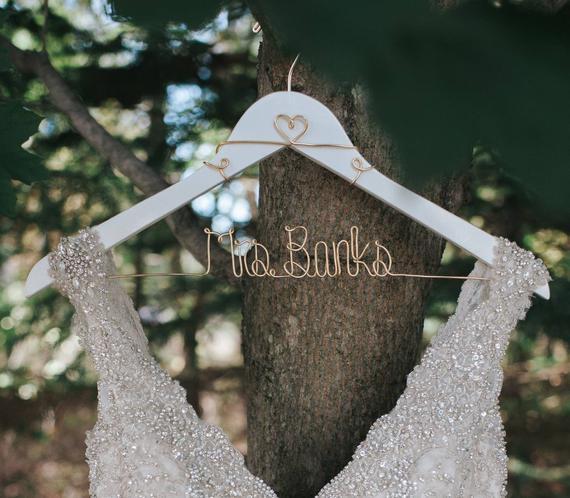 Bridal Hanger