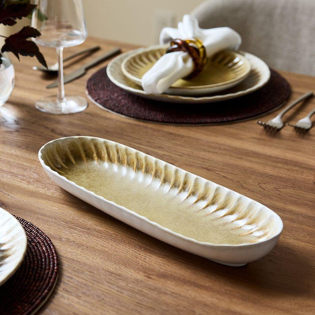 Suvi Serveware, Long Tray, Natural