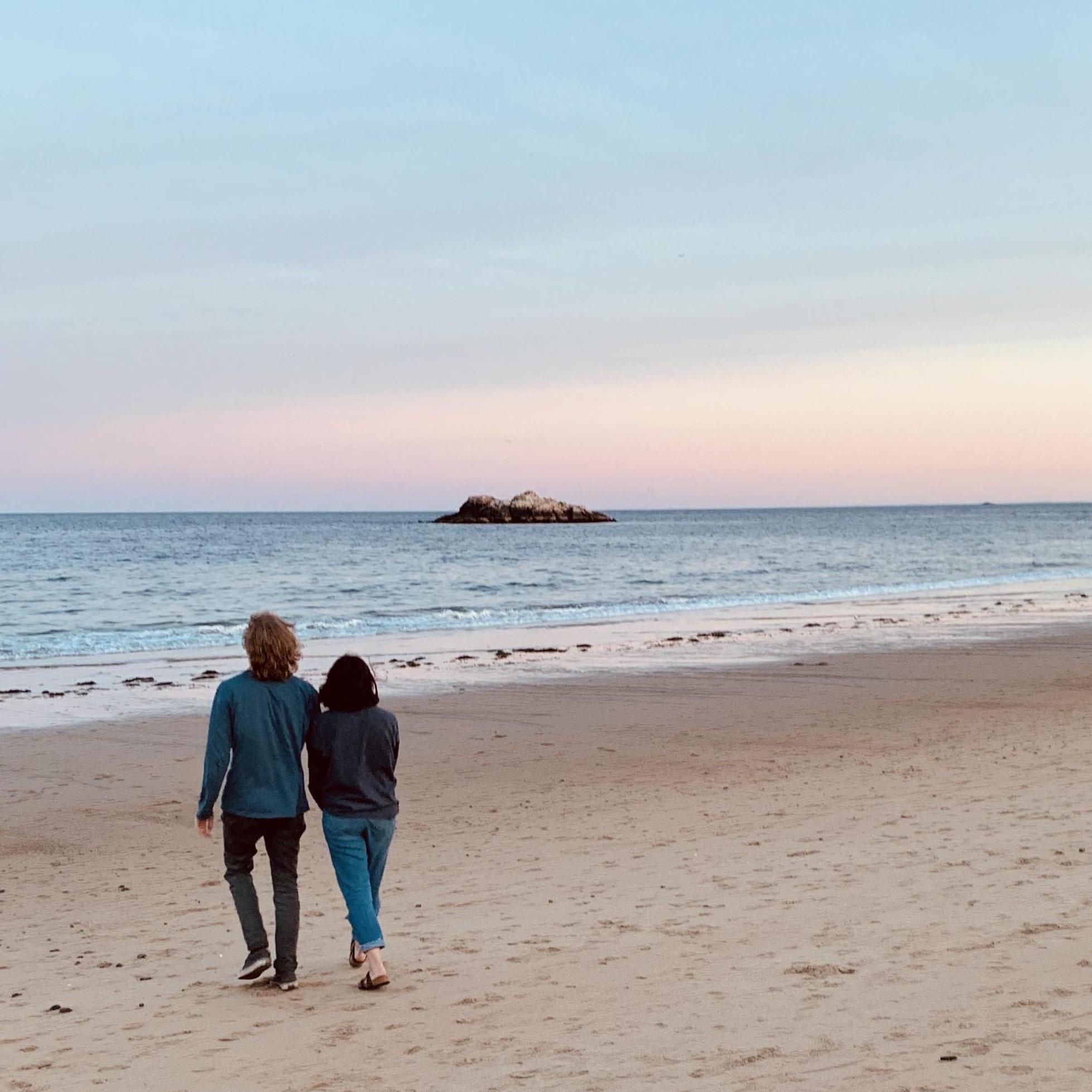 First date at Singing Beach in Manchester by the Sea, MA