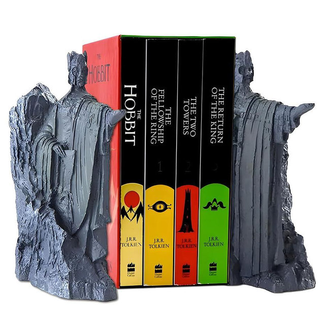 Bookends Book End Lord of Rings Hobbit Book Decoration Resin,Decorative Book Stopper Binder and Dividers,Hobbit Decoration Resin Book End Anti-Slip substitutes for Library Office Home Study14.8cm