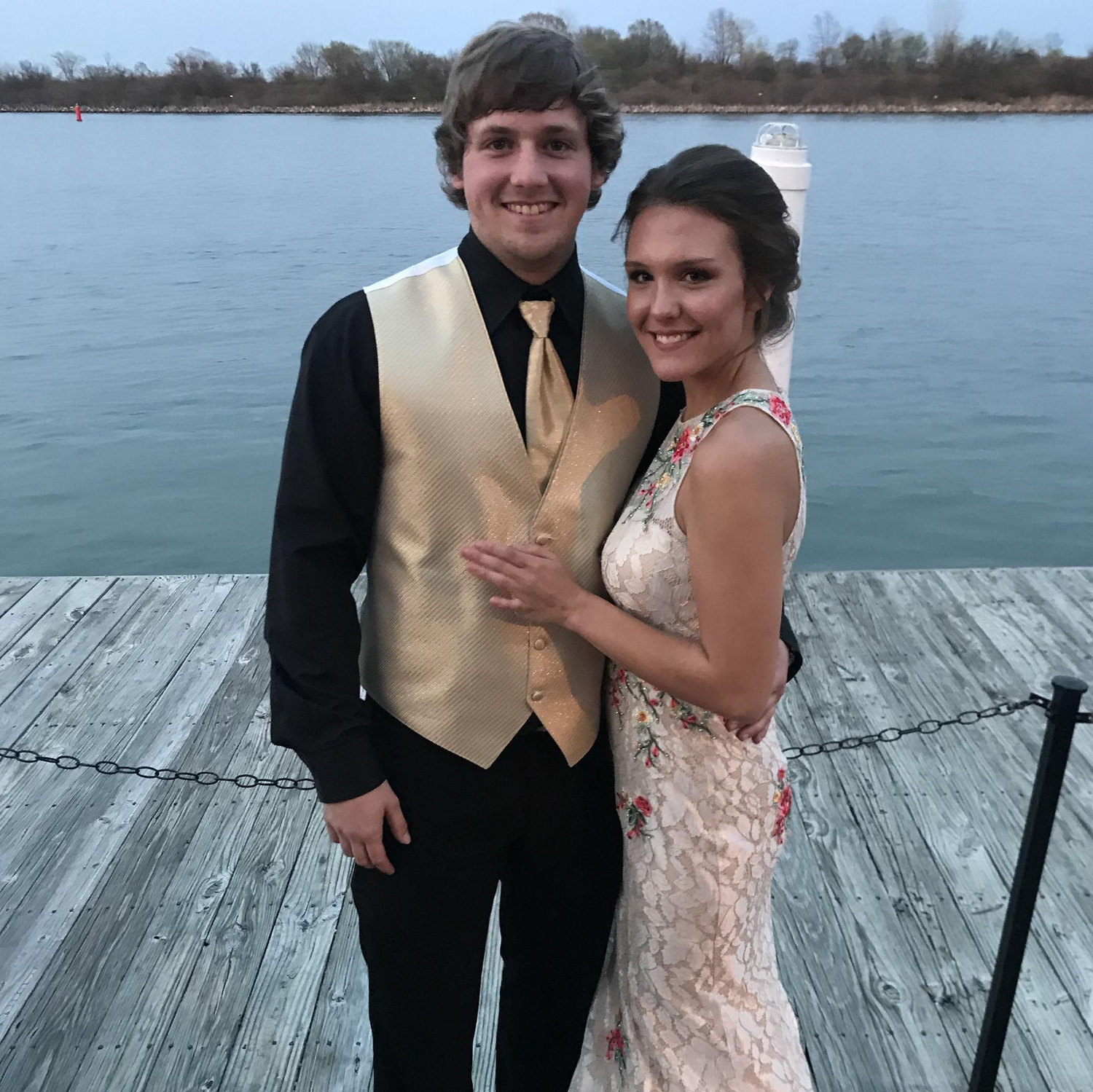 My (Taylors) senior prom!