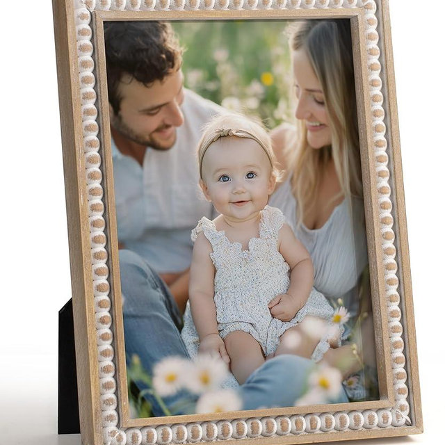 Maxpeuvon 5x7 Picture Frame, Natural Pine Wood Wall Mount Photo Frame Boho Distressed White Vintage Rustic Tabletop Display Home Decor for Bedroom Living Room Hallway Entryway