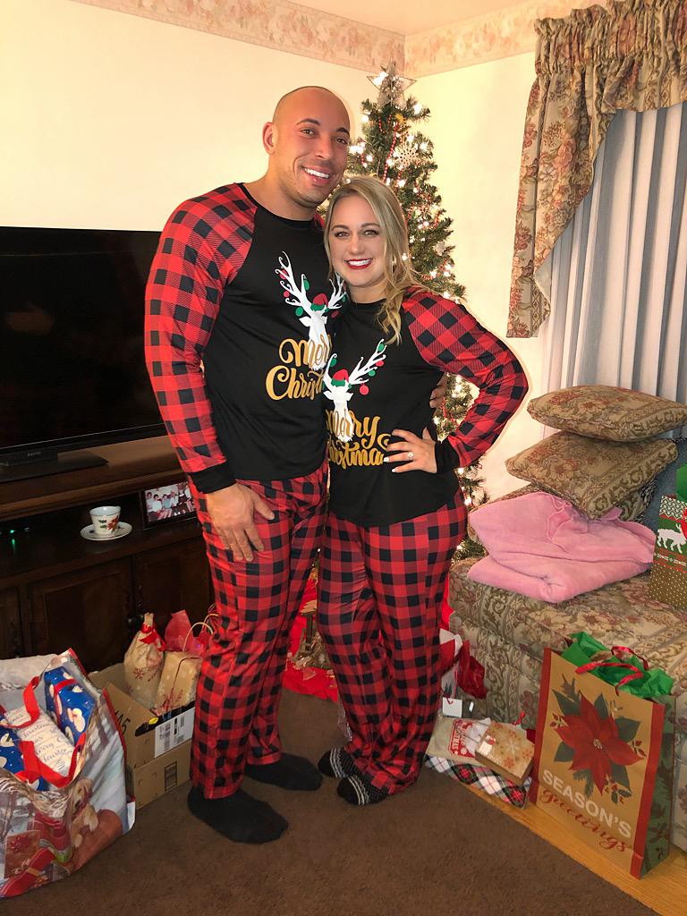 Christmas of 2020 engaged🎄