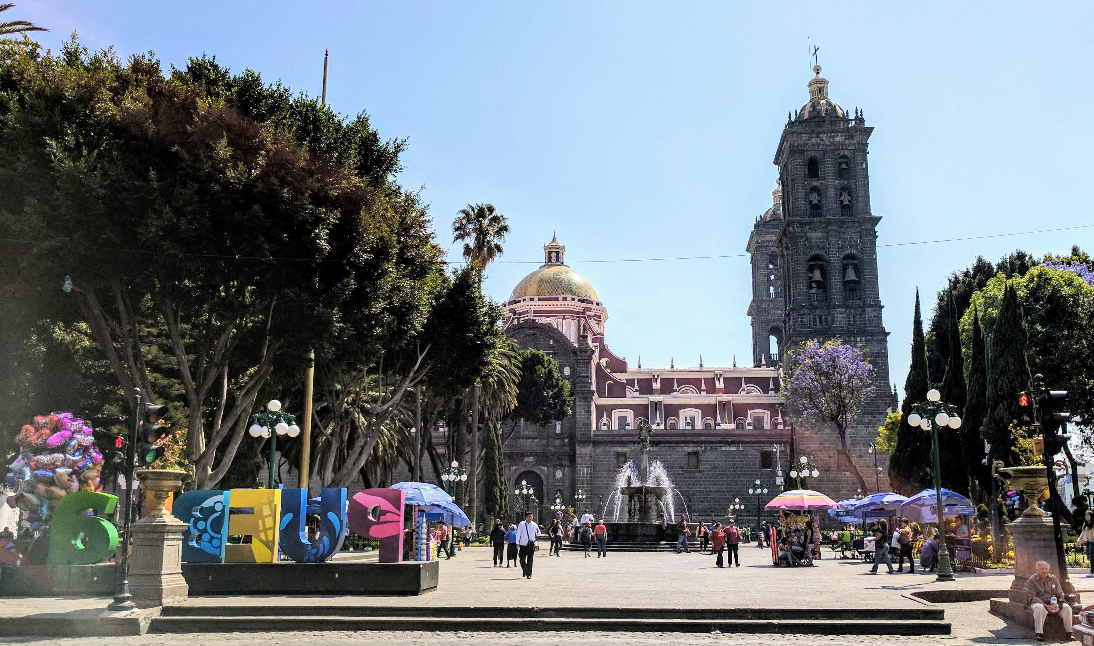 The Wedding Website of Pilar Ortiz and Scott Jones