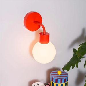 Poplight: Cord free, Rechargeable Wall Lighting
