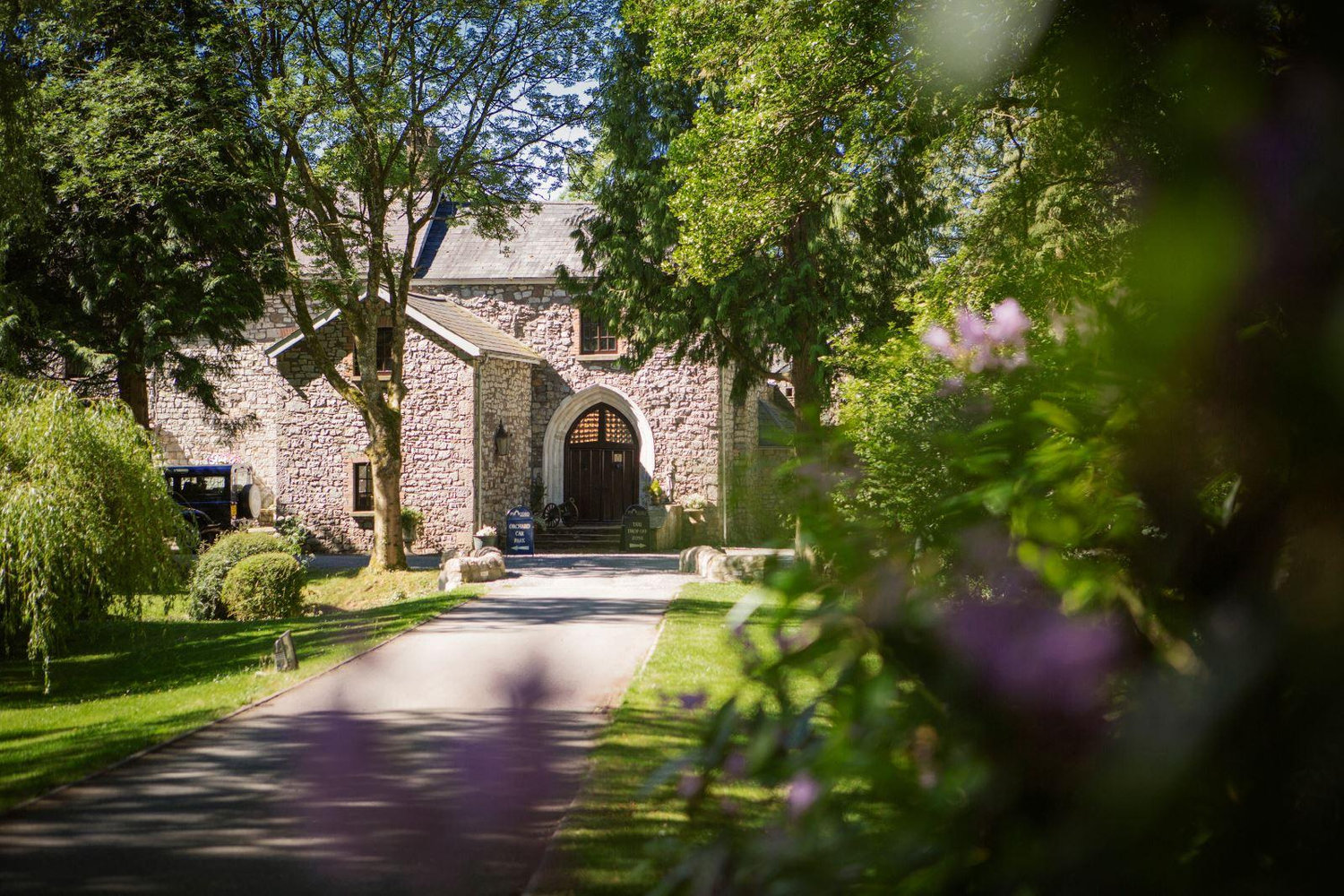 The Wedding Website of Laura Davies and Chris Barr