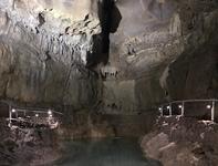 Cascade Caverns