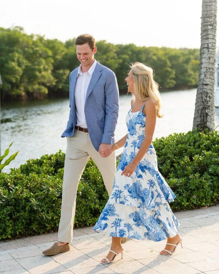 The Wedding Website of Charlie Landsman and Elli Sherrer