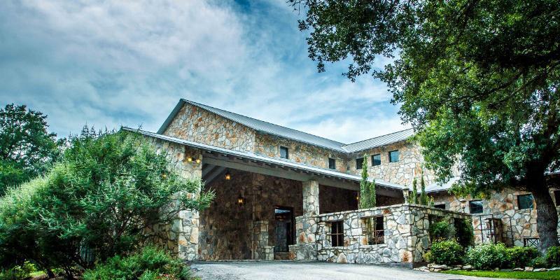 The Wedding Website of Jami Brady and Ryan Olson
