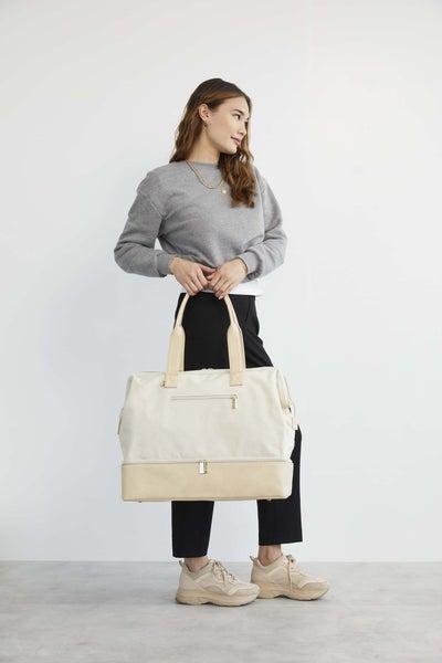 Beis: The Weekender Bag