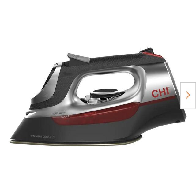 Electronic Iron with retractable cord