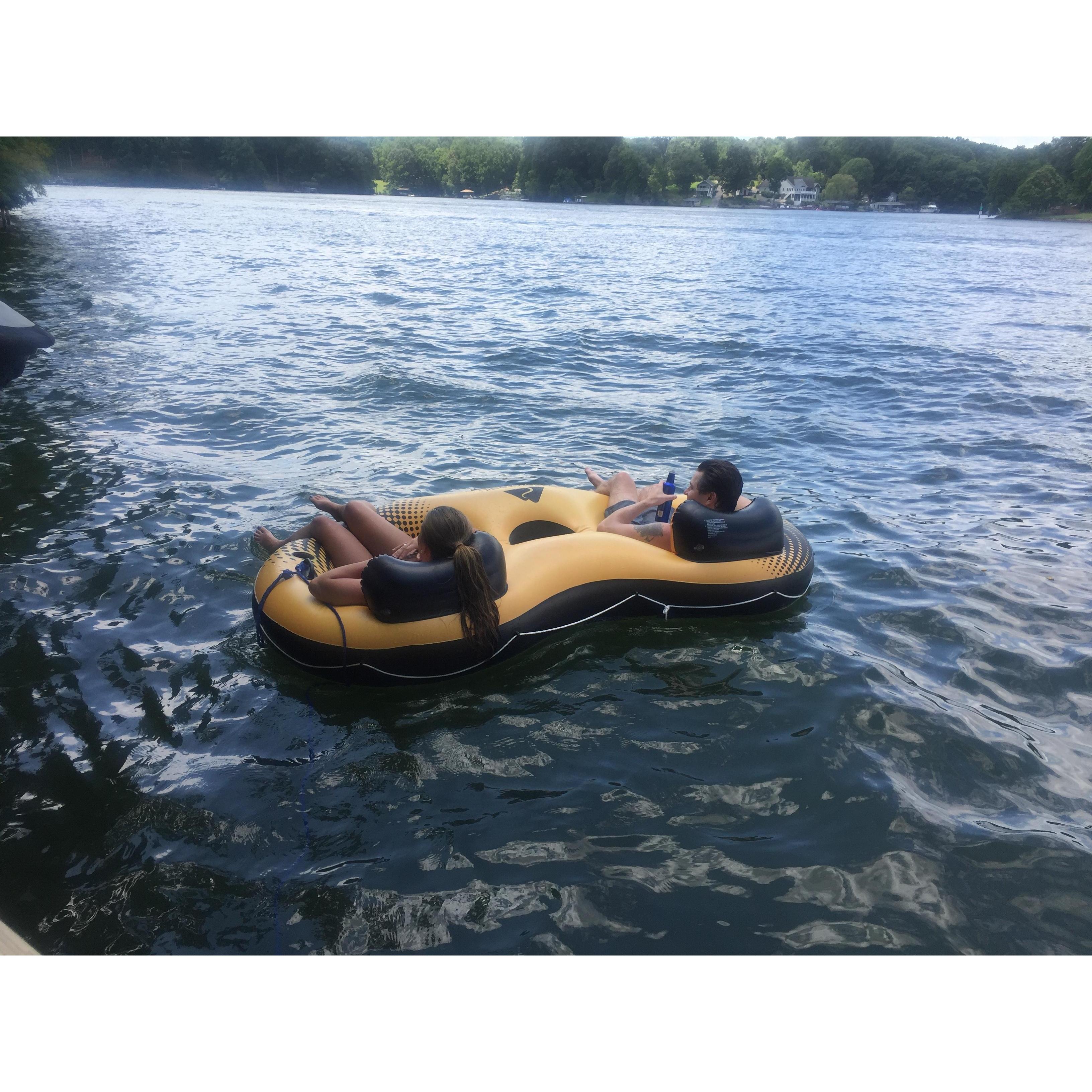 Smith Mountain Lake