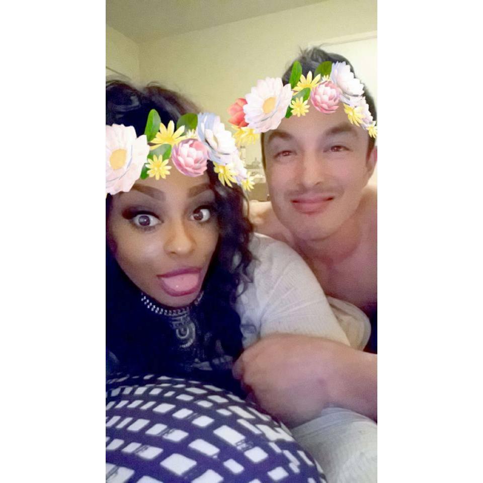who doesn't love this snapchat filter....