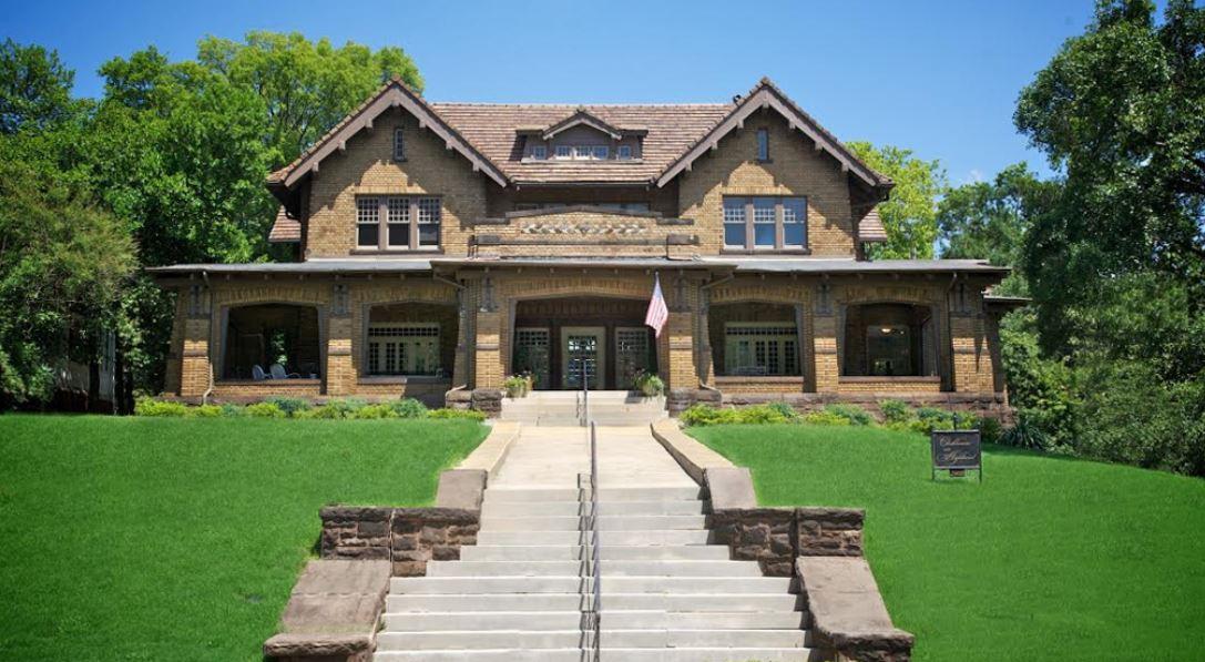 The Wedding Website of Hailey Bain and Riley Rhoton