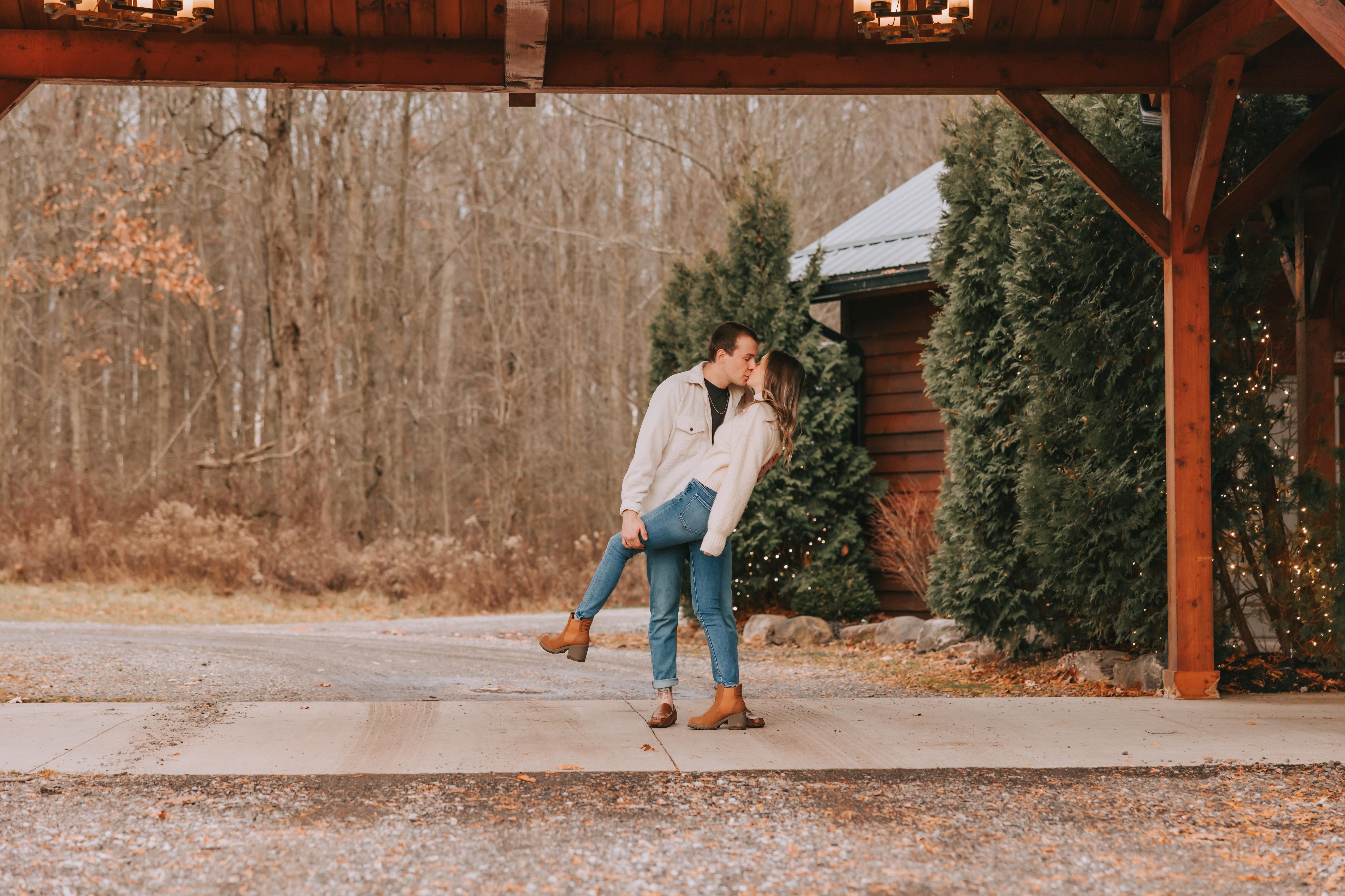 The Wedding Website of Nicole Lee and Justin White