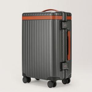 The Carry-On (in Grey / Cognac)