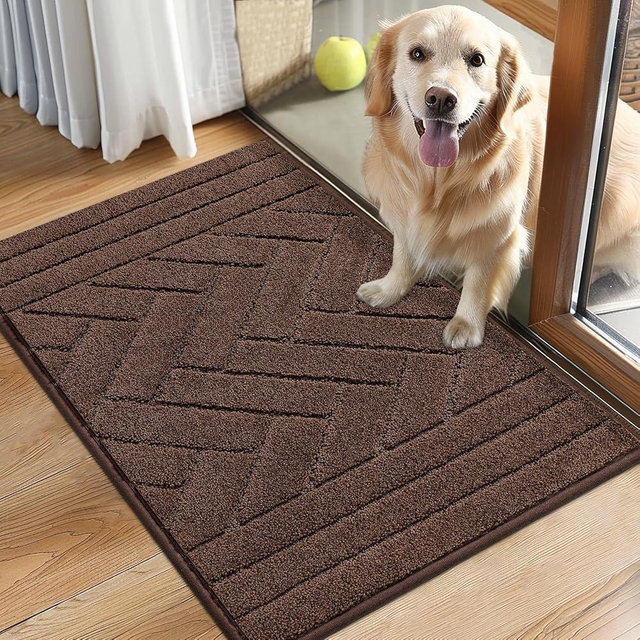 Tindbea Dog Mat for Muddy Paws,Absorbs Moisture Dirt Non-Slip Washable Mud Mat for Dogs,Soft Rubber Backing Front Inside Pet Rug for Entryway, Mud Dog Paws, Patio(20"x31.5",Coffee)