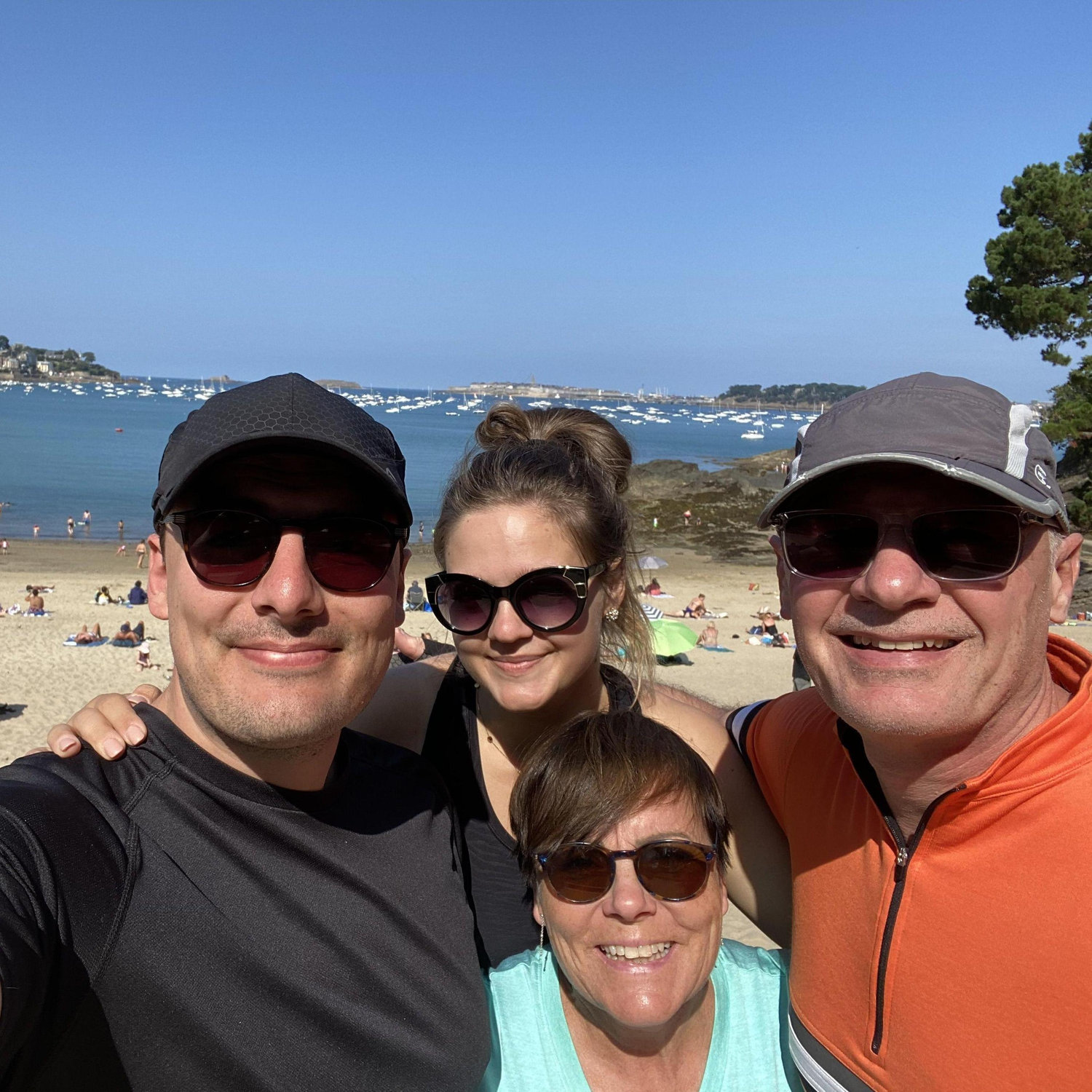 Cycling through France with the Ingles