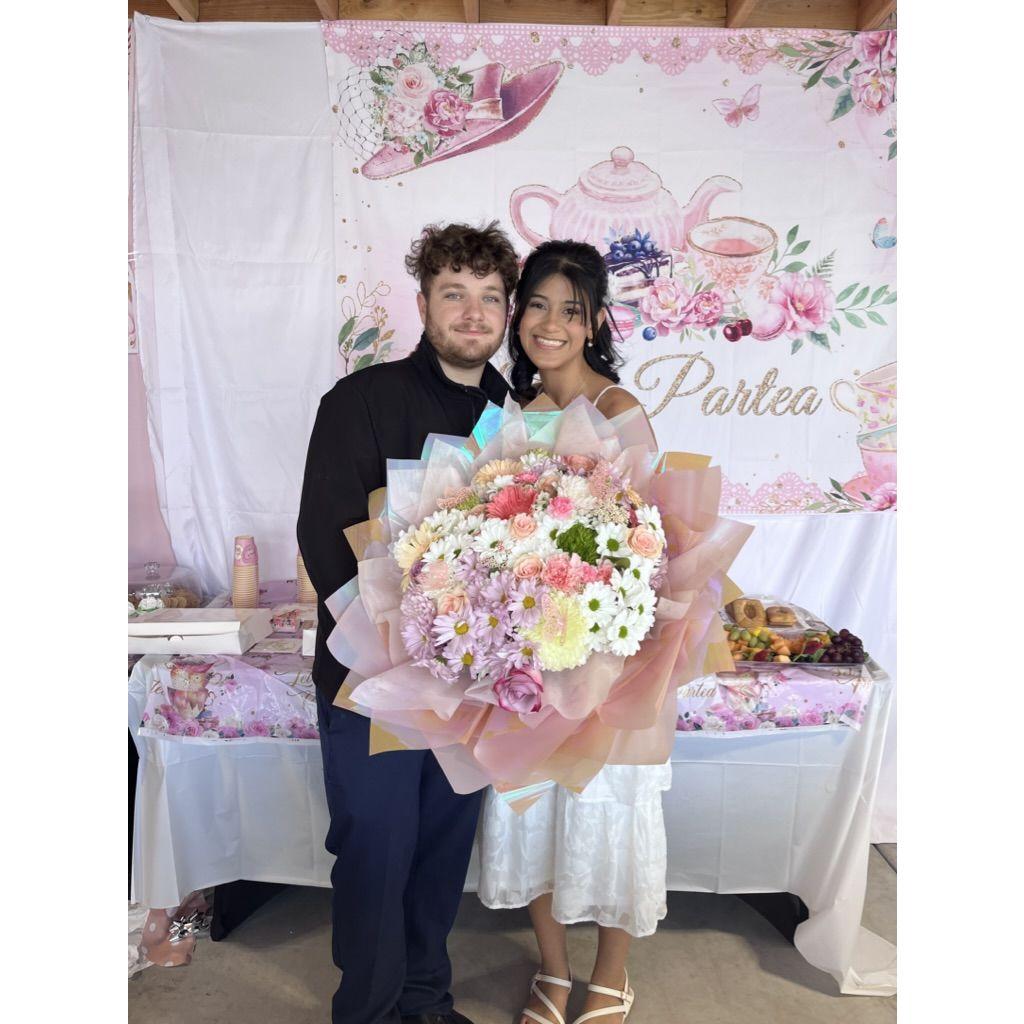 Sahara's big bouquet