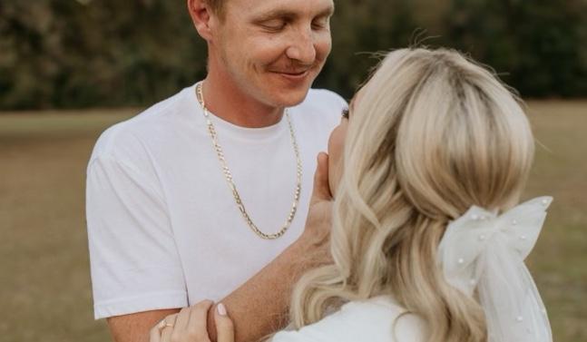 The Wedding Website of Morgan Lindsey and Chance Crain