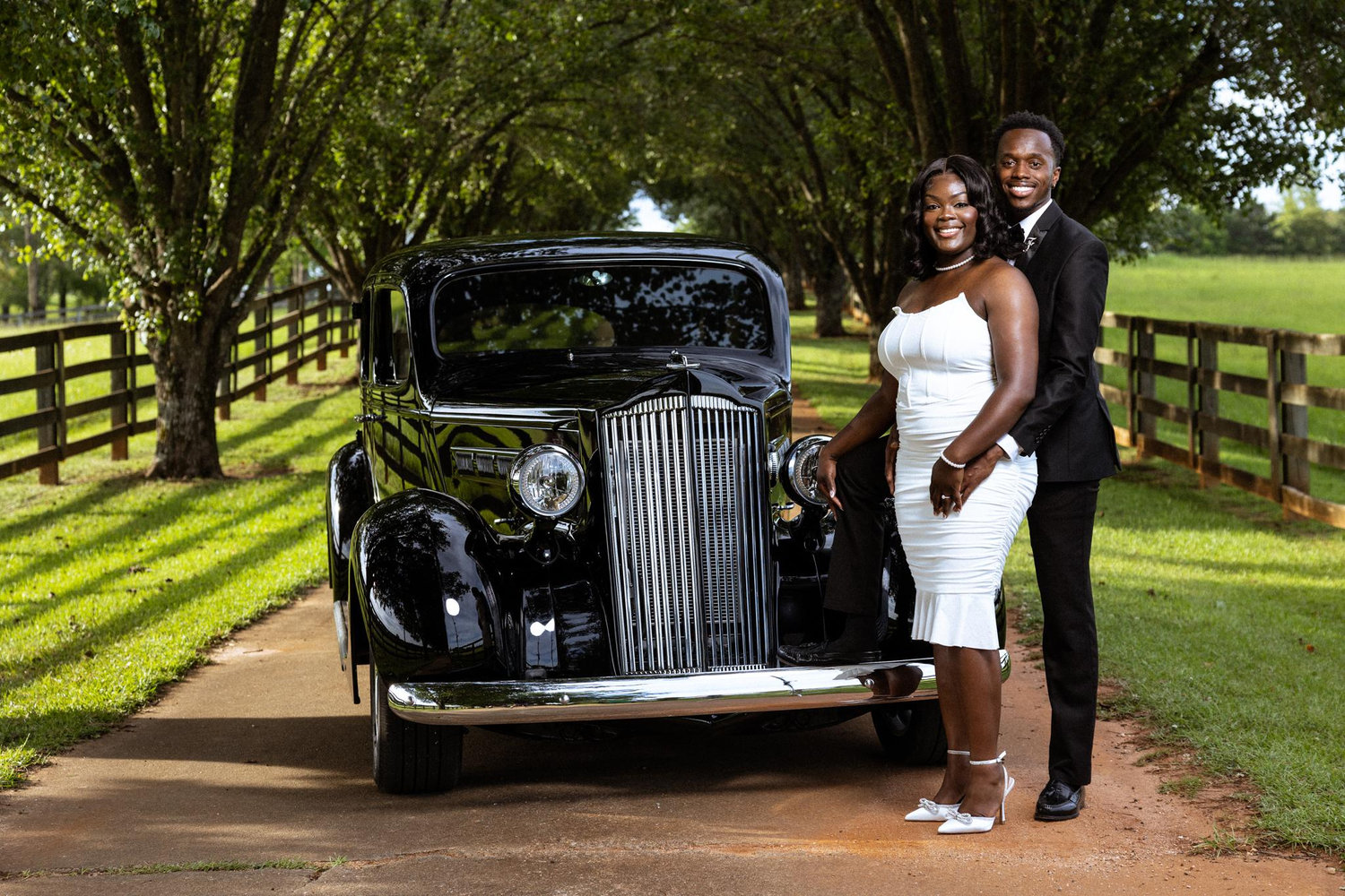 The Wedding Website of Deavin Foreman and Andrina Fields