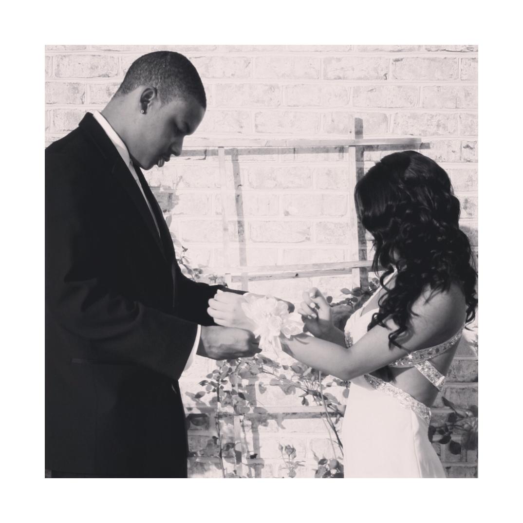 The Wedding Website of Gabriela Obregon and Andres Stephenson