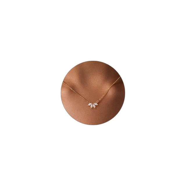 Luxval Diamond Pendant Gold Necklace for Women，Dainty 18k Gold Plated Choker Necklaces Simple Gold Jewelry Gifts for Women Girls
