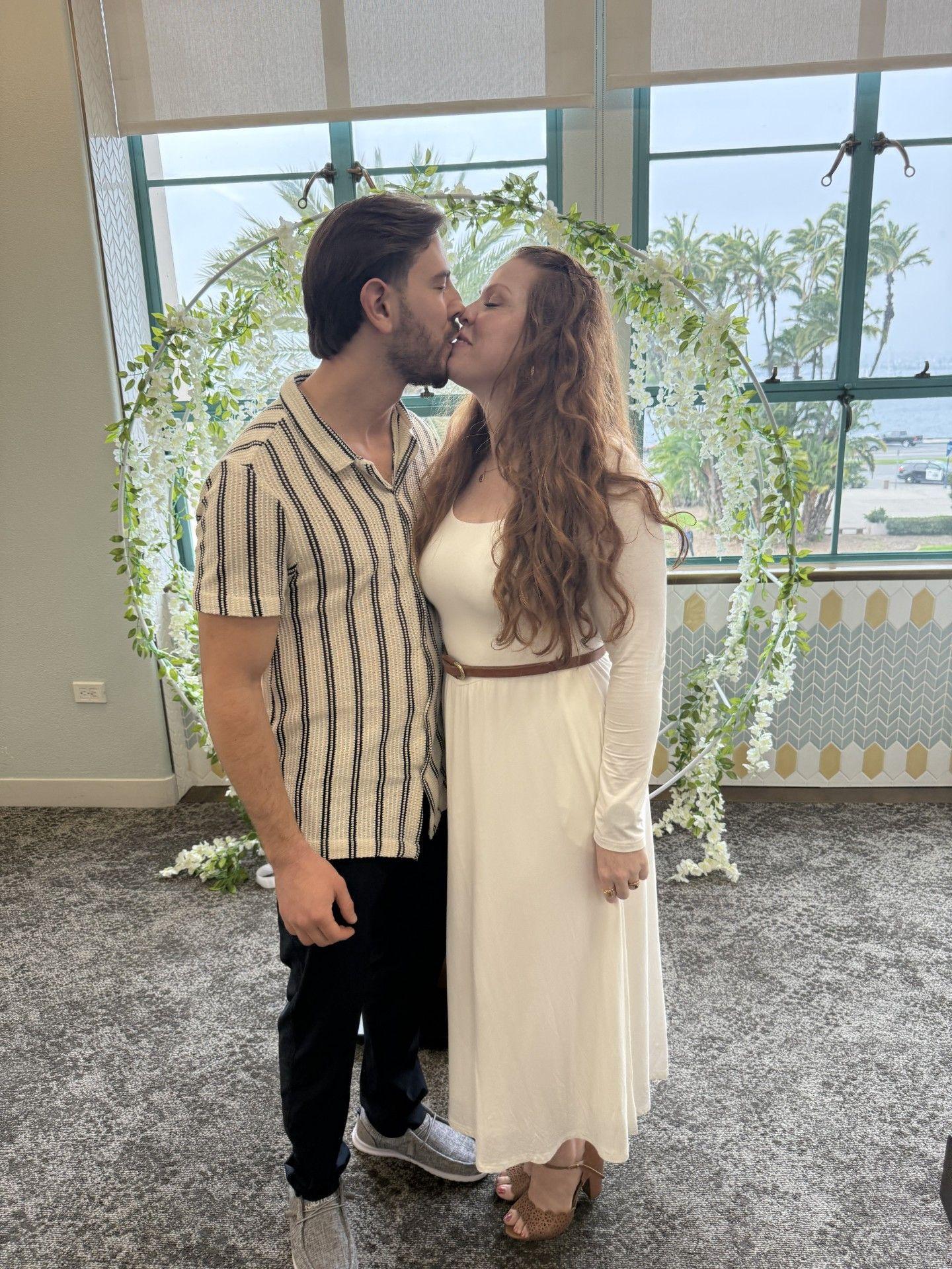 The Wedding Website of Amanda Black and Carlo Fernandes