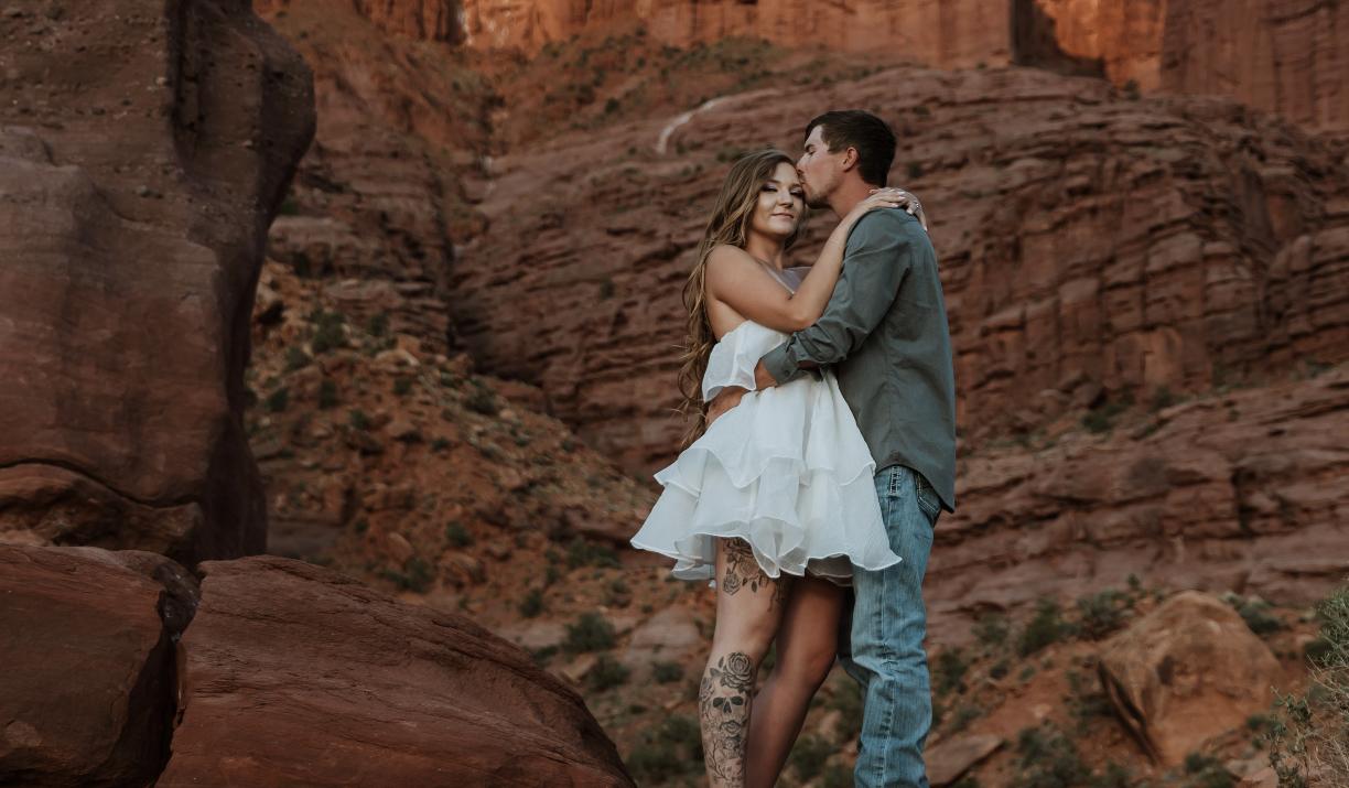 The Wedding Website of Toni McElhaney and Gage Moore