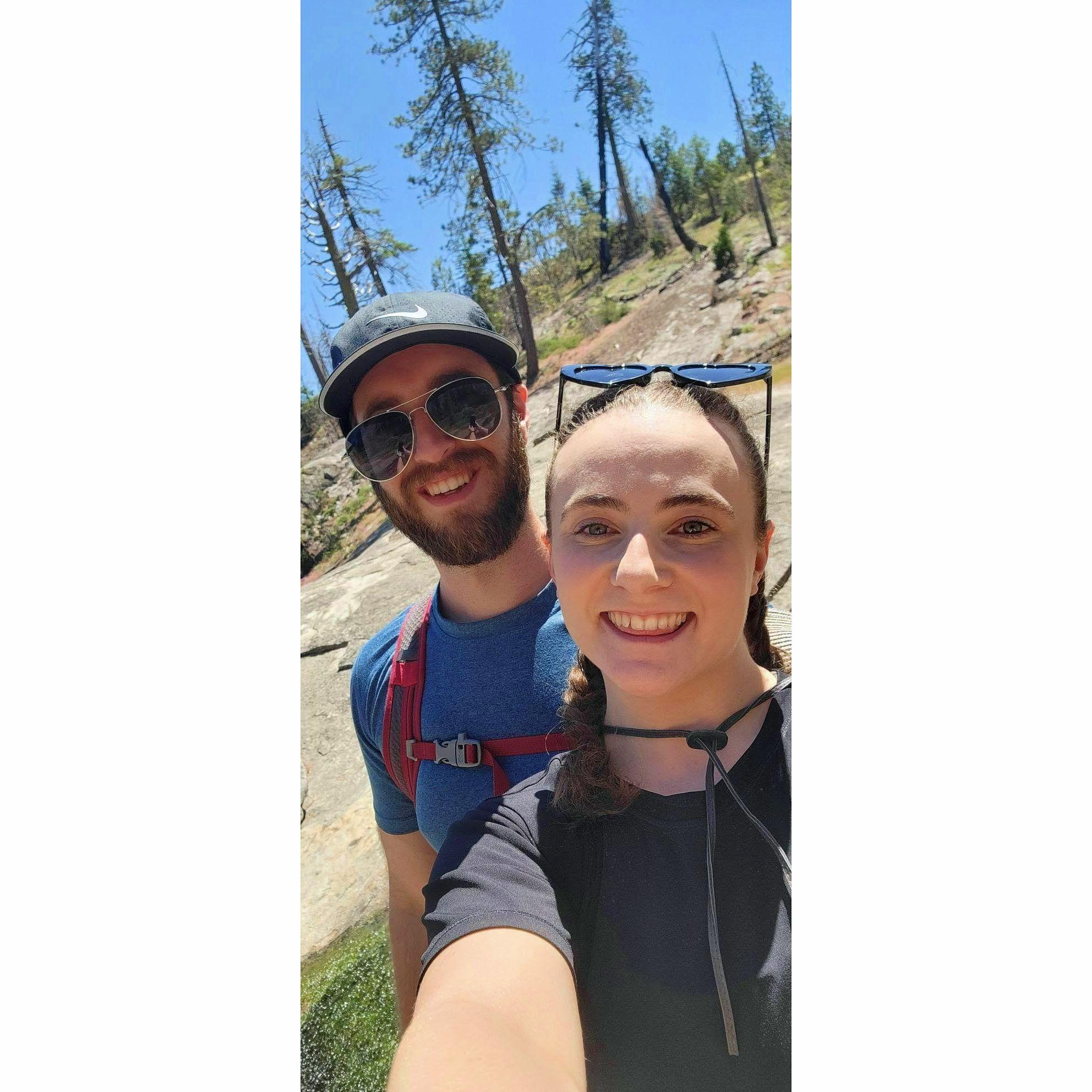 Hiking in Kings Canyon National Park