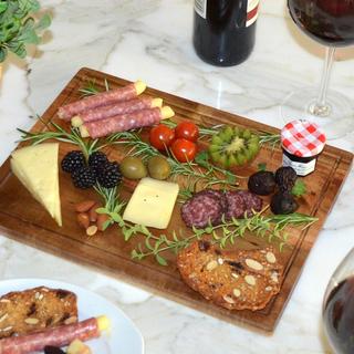 Personalized Acacia Charcuterie Cheese Cutting Board