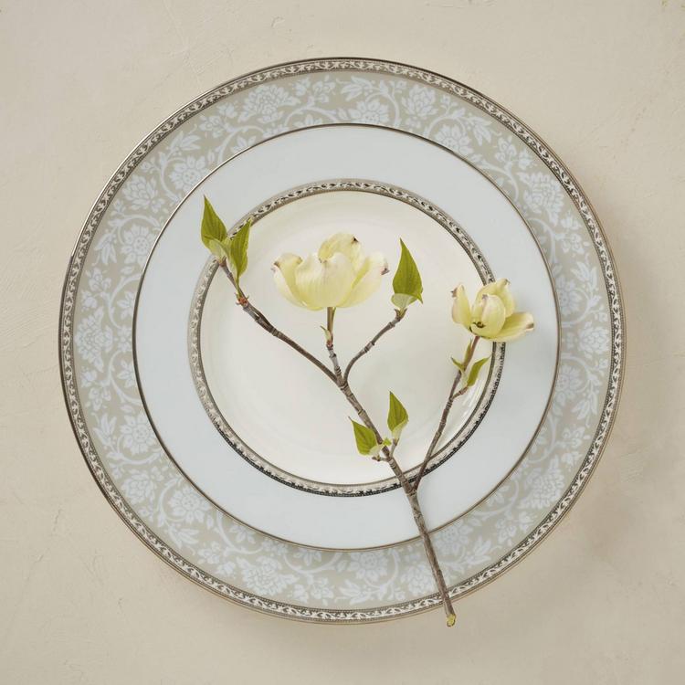 Lenox, Westmore 5-Piece Place Setting, Service for 1 | Zola