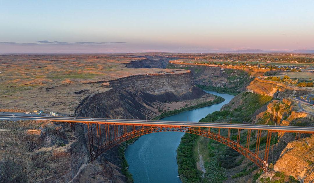 The Wedding Website of Taylor Draper and Dylan Cook