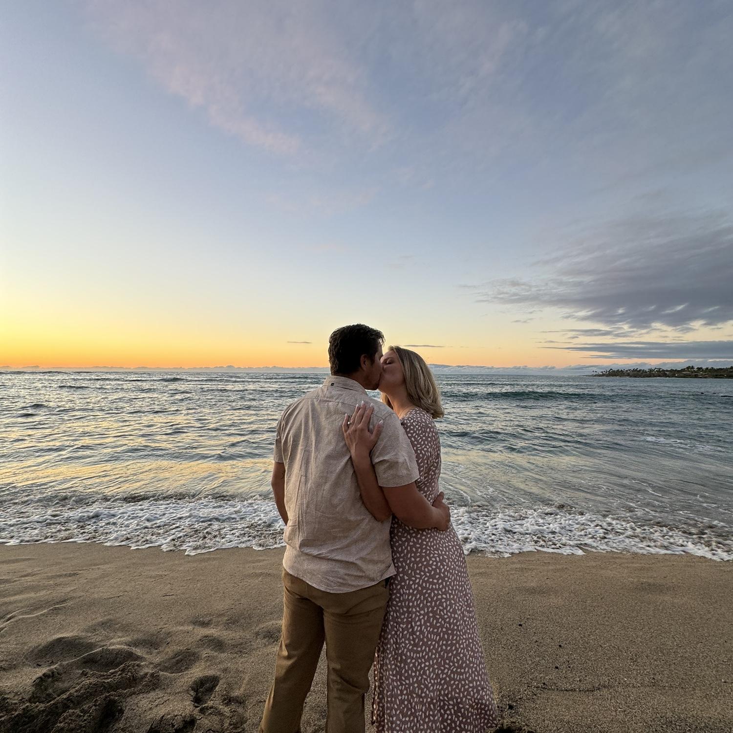 Engagement photos, HI, 2024