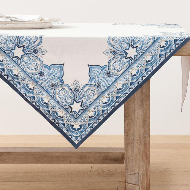 Hanukkah Medallion Table Throw