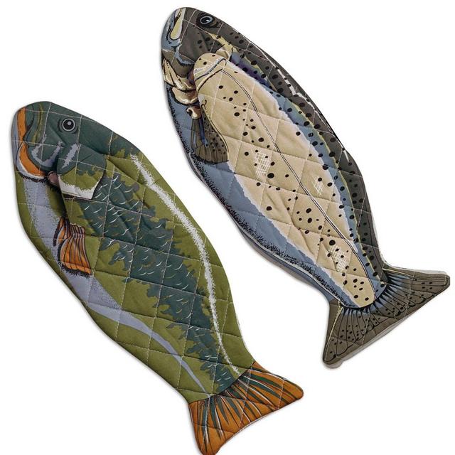 Design Imports Fish 2-Piece Oven Mitt Set
